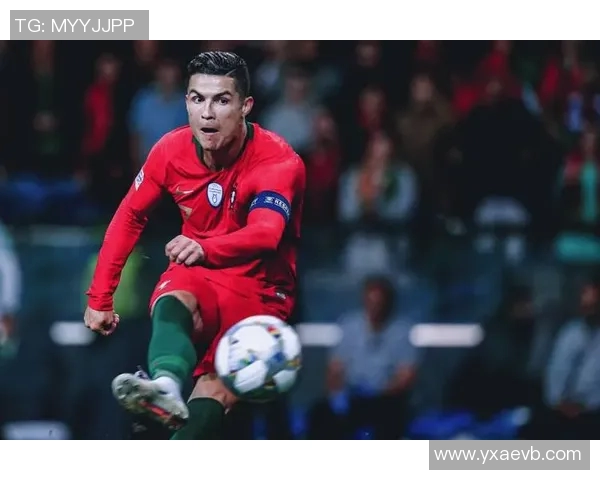 尽享足球明星魅力的壁纸应用推荐与下载指南